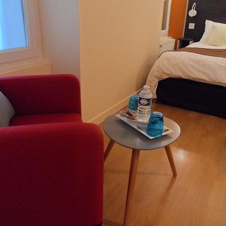 Hotel Le Petit Keriquel La Chapelle-Caro Habitación foto