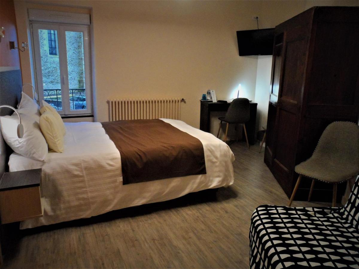 Hotel Le Petit Keriquel La Chapelle-Caro Habitación foto