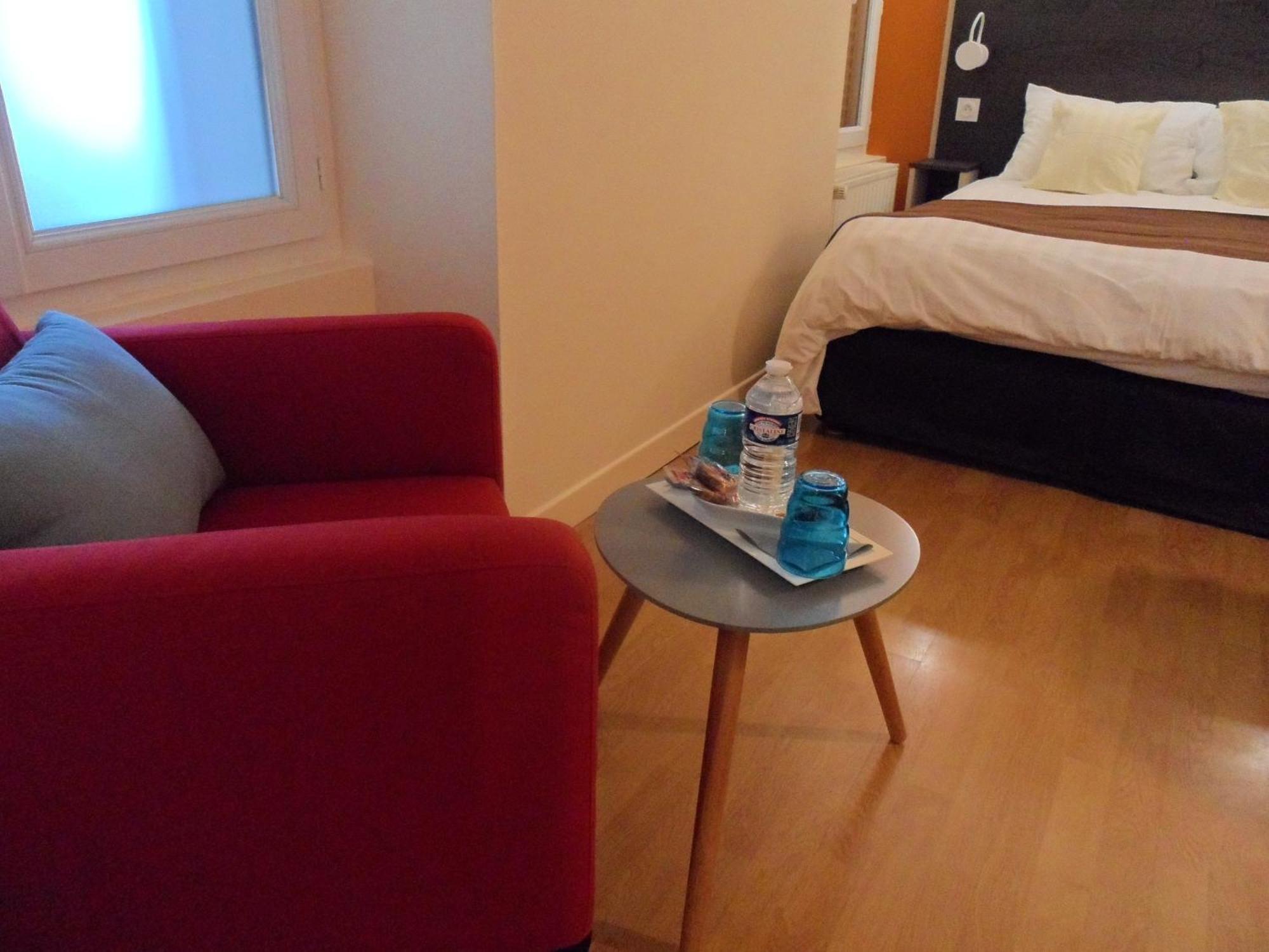 Hotel Le Petit Keriquel La Chapelle-Caro Habitación foto