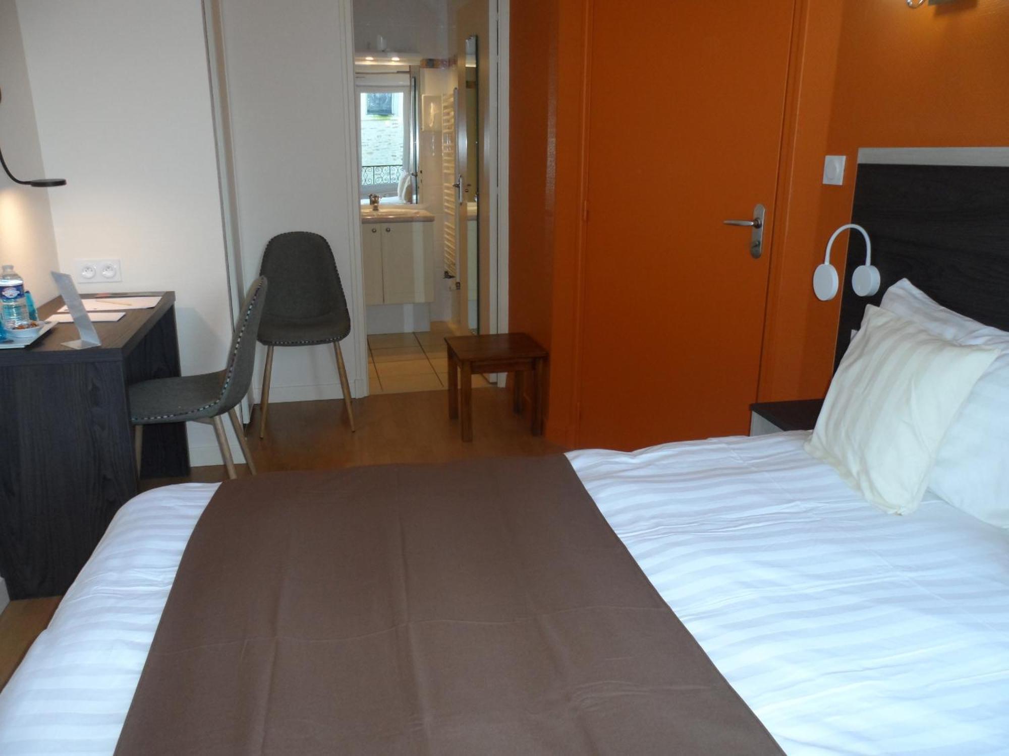 Hotel Le Petit Keriquel La Chapelle-Caro Habitación foto